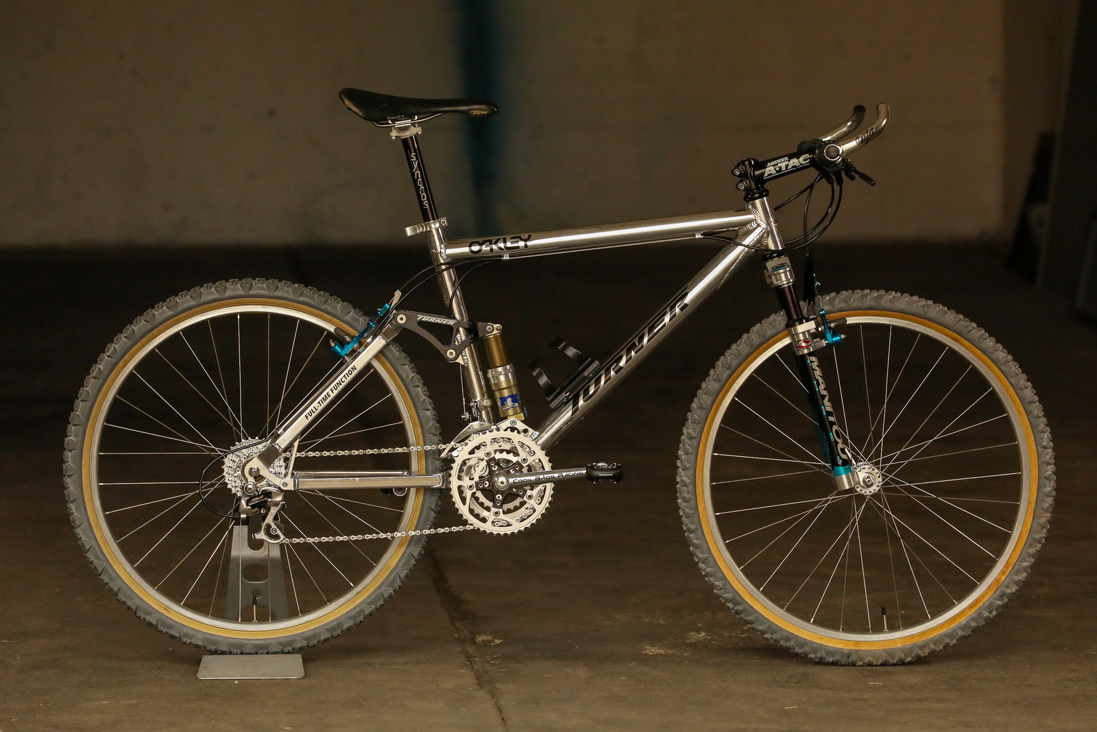 TURNER BURNER 1994 built by Flowrider Racing